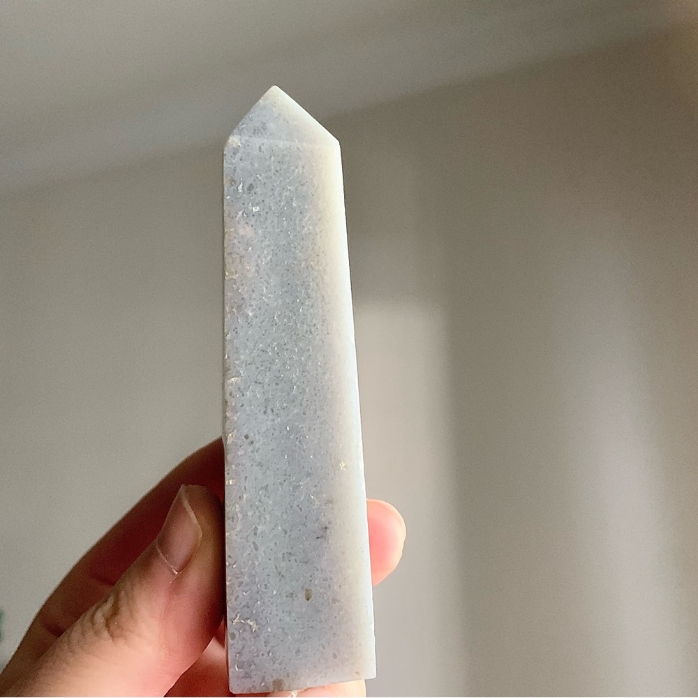 Elegant Grape Agate Crystal Obelisk Tower Decor